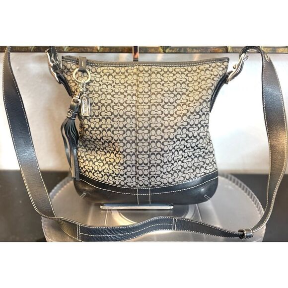 Coach F10417 Vintage Jacquard & Leather Slim Convertible Crossbody/Shoulder Bag - Picture 1 of 11